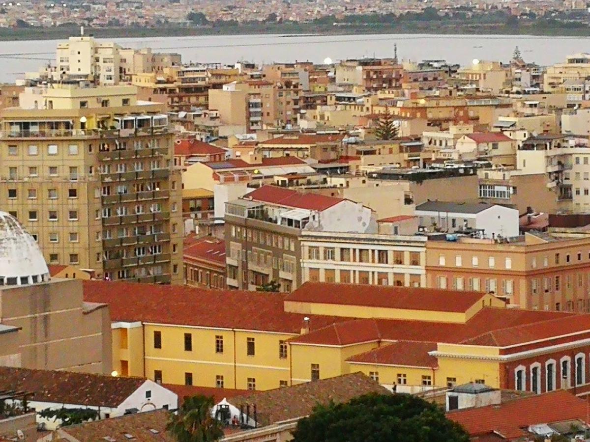 Da Agnese Locazioni Brevi Hotell Cagliari Eksteriør bilde